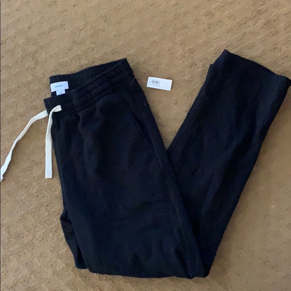 NWT Old Navy Men’s Black Sweats